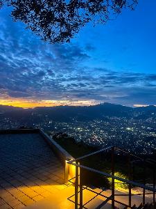 Casa de 2 alcobas en venta en El Poblado Las Palmas, Medellín, 300 m² · foto 4 de 15