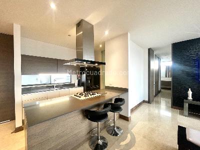 Apartamento de 2 alcobas en venta en San Lucas, Medellín, 130 m² · foto 4 de 17
