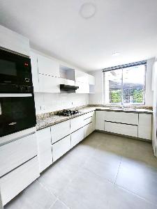 Casa de 4 alcobas en arriendo en El Vergel, Ibagué, 280 m² · foto 9 de 20