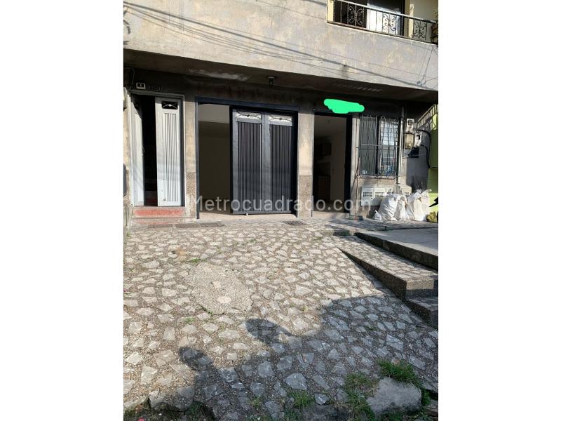 Apartamento de 3 Alcobas en Castilla con Opción de Parqueadero