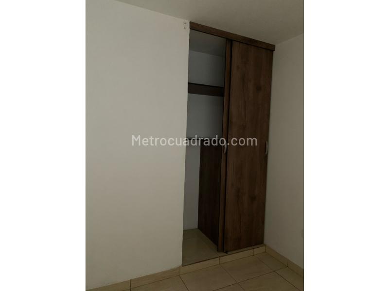 Apartamento de 3 Alcobas en Castilla con Opción de Parqueadero - 5