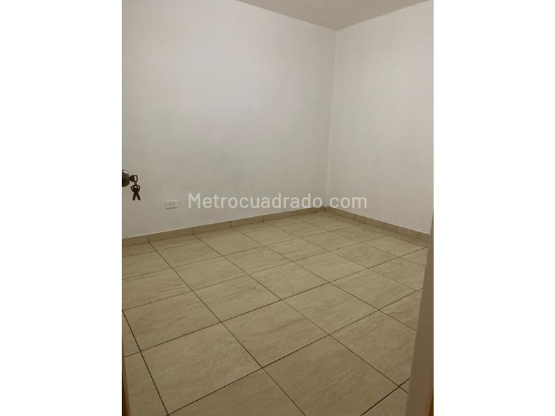 Apartamento de 3 Alcobas en Castilla con Opción de Parqueadero - 7