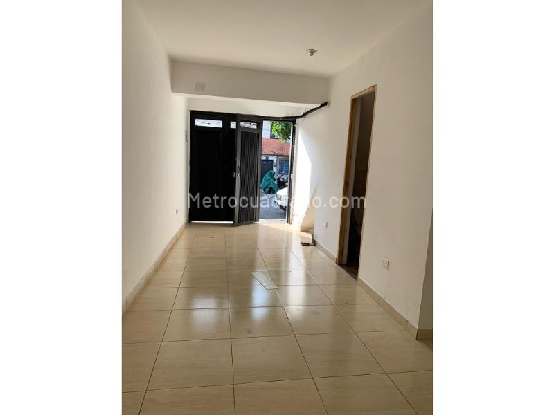 Apartamento de 3 Alcobas en Castilla con Opción de Parqueadero - 9