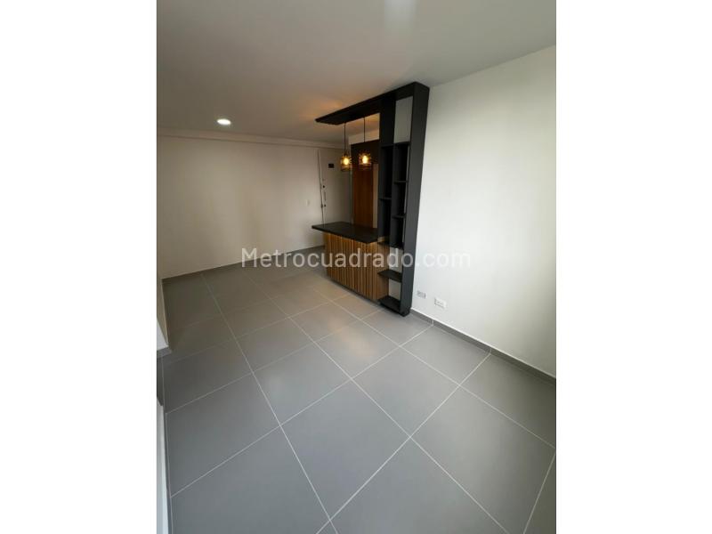 Apartamento de 2 Alcobas con Amenities en Altos de Calasanz - 7