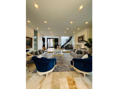 Casa de 4 alcobas en venta en Las Palmas, Medellín, 1530 m² · foto 11 de 19