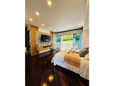 Casa de 4 alcobas en venta en Las Palmas, Medellín, 1530 m² · foto 18 de 19