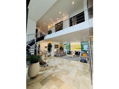 Casa de 4 alcobas en venta en Las Palmas, Medellín, 1530 m² · foto 9 de 19