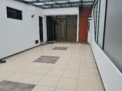 Casa de 4 alcobas en venta en Modelia, Bogotá, 140 m² · foto 3 de 20