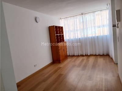 Apartaestudio en arriendo en La Cabaña, Bogotá · foto 3 de 14