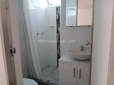Apartaestudio en arriendo en La Cabaña, Bogotá · foto 9 de 14