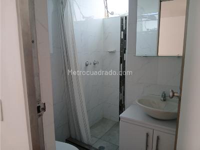 Apartaestudio en arriendo en La Cabaña, Bogotá · foto 10 de 14