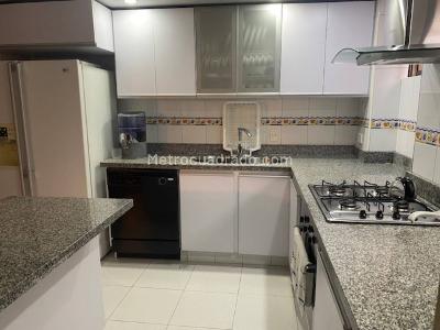 Apartamento en venta en Chico Navarra, Bogotá · foto 18 de 20