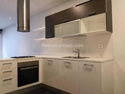 Apartamento en venta en Santa Barbara Central, Bogotá · foto 3 de 19