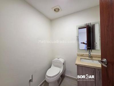 Casa de 5 alcobas en venta en Altos De Riomar, Barranquilla, 597 m² · foto 4 de 19