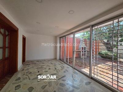Casa de 5 alcobas en venta en Altos De Riomar, Barranquilla, 597 m² · foto 7 de 19