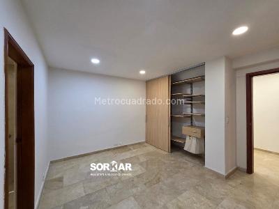 Casa de 5 alcobas en venta en Altos De Riomar, Barranquilla, 597 m² · foto 9 de 19