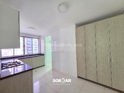 Apartamento de 3 alcobas en venta en Altos Del Parque, Barranquilla, 173 m² · foto 8 de 19
