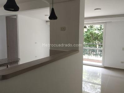 Apartamento de 2 alcobas en venta en Fatima, Cali, 63 m² · foto 4 de 18