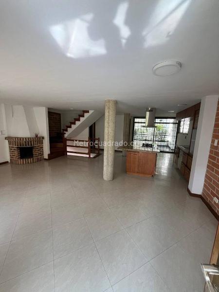 Casa en Arriendo, Las Lomitas, Sabaneta - Vista 2