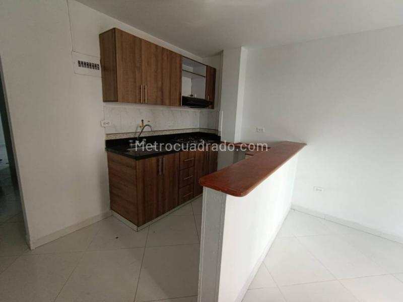 2BR Apartment in Villas Del Carmen (55 m²) - 3