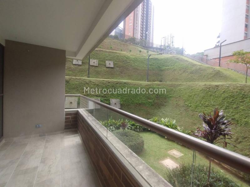 3BR Apartment in Las Lomitas (67 m²)