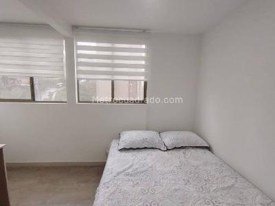 Apartamento de 2 alcobas en venta en Las Lomitas, Sabaneta, 67 m² · foto 5 de 12