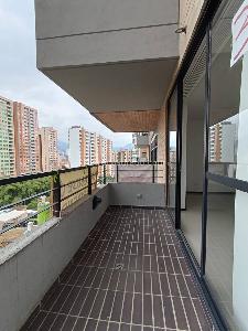 Apartamento de 2 alcobas en venta en Las Lomitas, Sabaneta, 82 m² · foto 3 de 17
