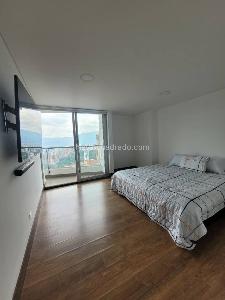 Apartamento de 3 alcobas en venta en Vereda Las Lomitas, Sabaneta, 136 m² · foto 10 de 20