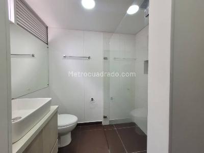 Apartamento de 3 alcobas en venta en Vereda Las Lomitas, Sabaneta, 136 m² · foto 14 de 20