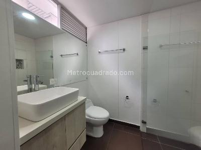 Apartamento de 3 alcobas en venta en Vereda Las Lomitas, Sabaneta, 136 m² · foto 16 de 20