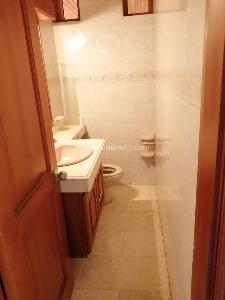 Casa de 5 alcobas en venta en Cedro Golf, Bogotá, 400 m² · foto 13 de 19