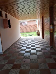 Casa de 5 alcobas en venta en Cedro Golf, Bogotá, 400 m² · foto 15 de 19