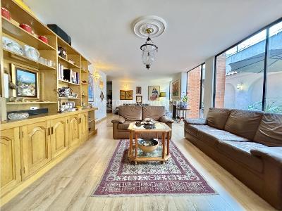 Apartamento en venta en Santa Barbara, Bogotá · foto 2 de 20