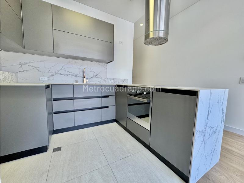 Piso – Bogotá, Chicó Lago - Vista 5