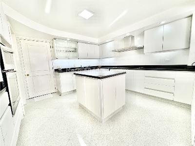 Apartamento de 4 alcobas en venta en Country Club, Bogotá, 380 m² · foto 8 de 20