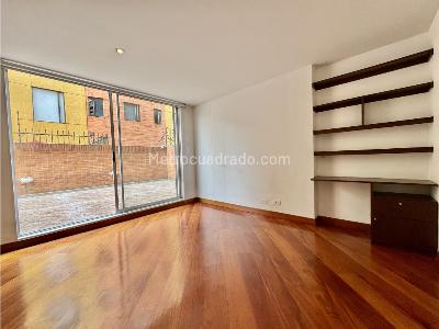 Apartamento de 3 alcobas en venta en Chico, Bogotá, 210 m² · foto 11 de 18
