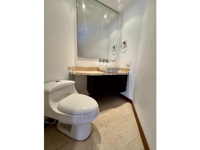 Apartamento de 3 alcobas en venta en Chico, Bogotá, 210 m² · foto 14 de 18