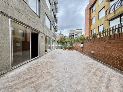 Apartamento de 3 alcobas en venta en Chico, Bogotá, 210 m² · foto 18 de 18