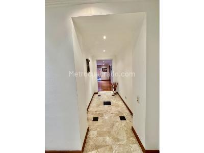 Apartamento en venta en Los Rosales, Bogotá · foto 16 de 20