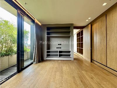 Apartaestudio en arriendo en Los Rosales, Bogotá, 81 m² · foto 10 de 20