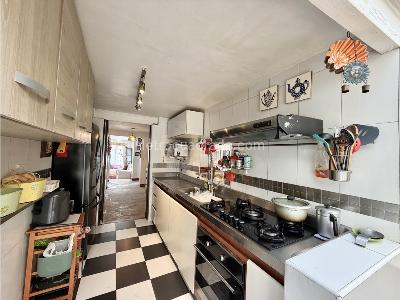 Casa de 3 alcobas en venta en Cedro Golf, Bogotá, 220 m² · foto 6 de 15