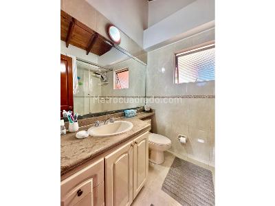 Casa en venta en Gratamira, Bogotá · foto 17 de 20