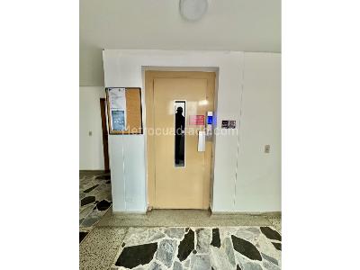 Apartaestudio en venta en Chico Navarra, Bogotá, 70 m² · foto 15 de 15