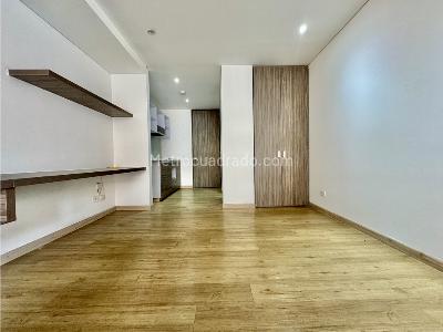 Apartaestudio en venta en Javeriana, Bogotá, 33 m² · foto 3 de 14