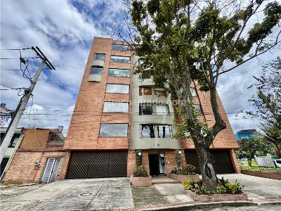 Apartamento de 2 alcobas en venta en El Polo, Bogotá, 90 m² · foto 10 de 11
