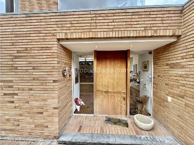 Casa de 4 alcobas en venta en Km 7 Via A La Calera, La Calera, 310 m² · foto 15 de 16