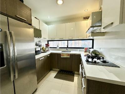 Apartamento de 3 alcobas en venta en Prado Veraniego, Bogotá, 183 m² · foto 6 de 20