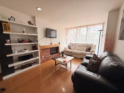 Apartamento en venta en Cedritos, Bogotá · foto 2 de 12