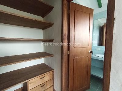 Casa de 5 alcobas en venta en Chuntame, Cajicá, 214 m² · foto 13 de 20