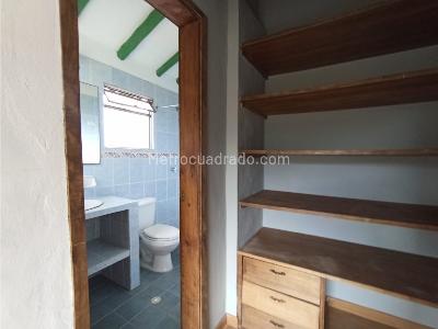 Casa de 5 alcobas en venta en Chuntame, Cajicá, 214 m² · foto 16 de 20